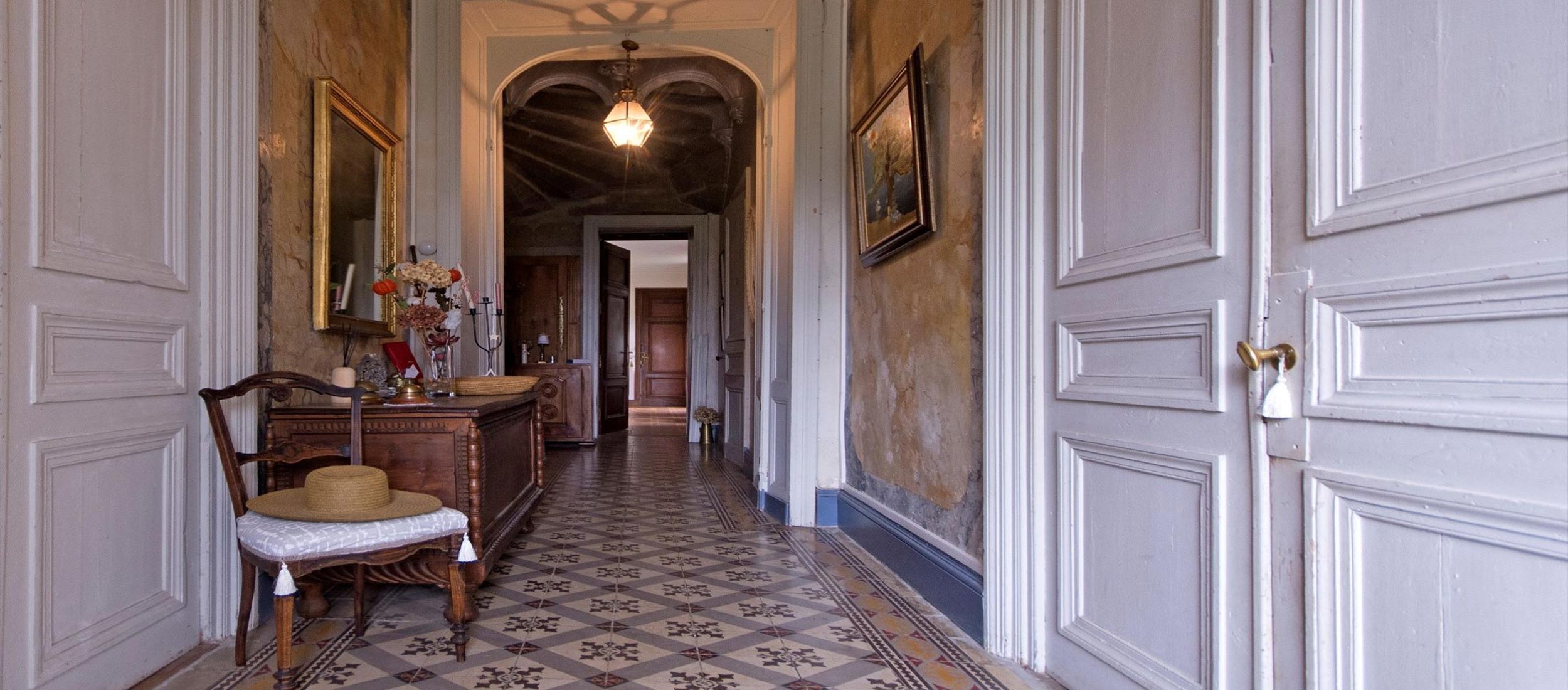 Entree manoir de Tregont Mab panoramique